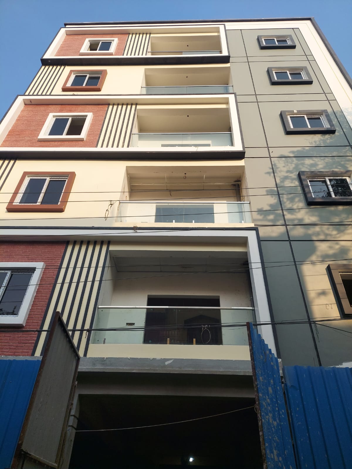 3 BHK Flats For Sale At LIC Colony Near  Mehdipatnam 
