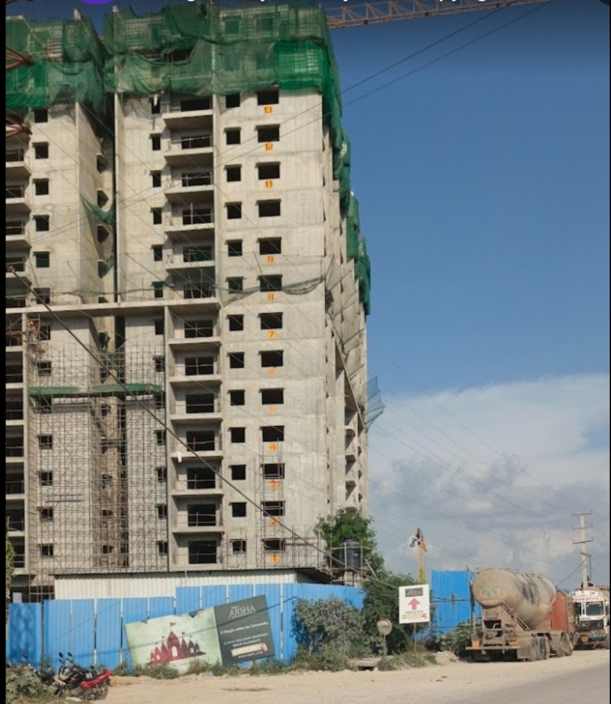 LANDLORD SHARE FLATS INVESTOR'S FLATS AVAILABLE WITH OTP @TELLAPUR