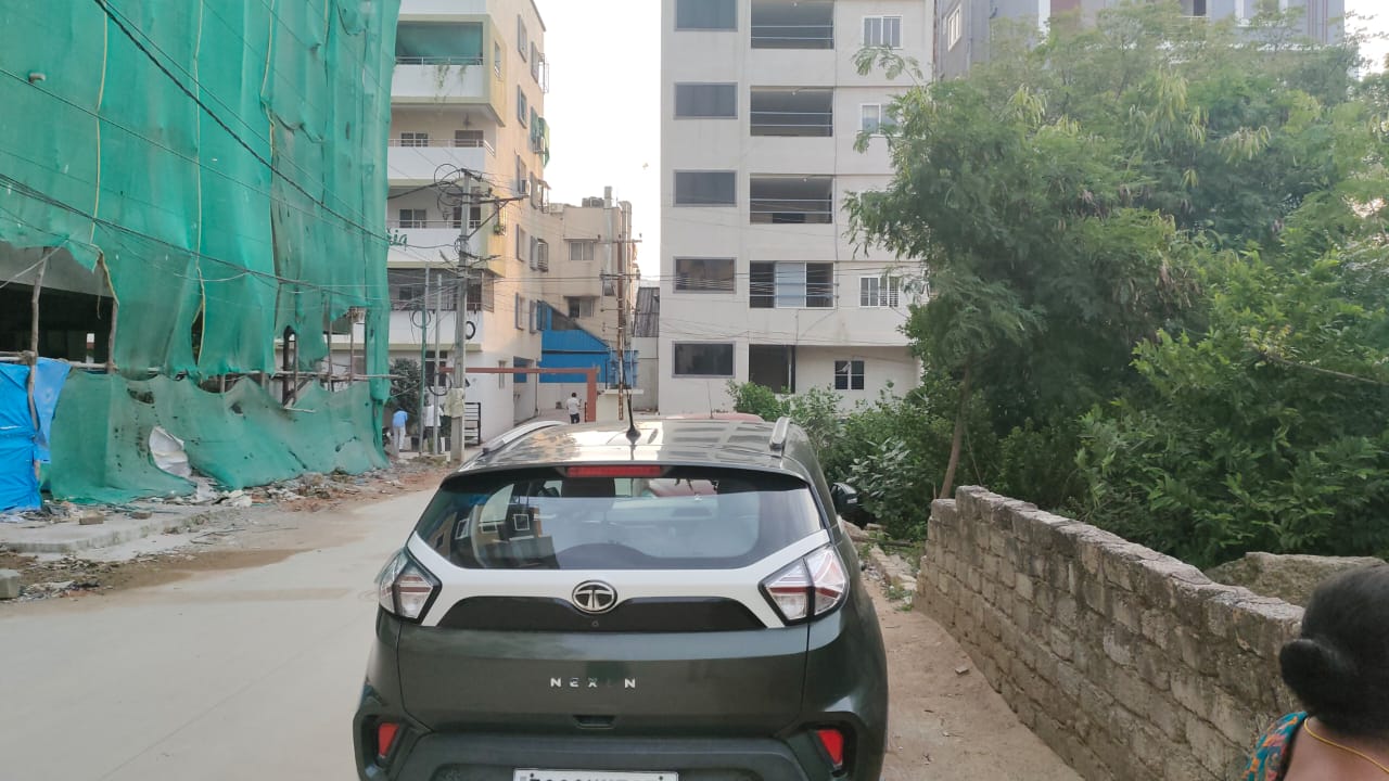 OPEN PLOT FOR SALE  IN KONDA PUR 
