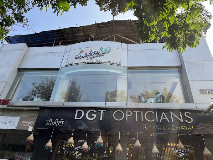 HOTEL AT VILE PARLE MUMBAI (GAJALEE)