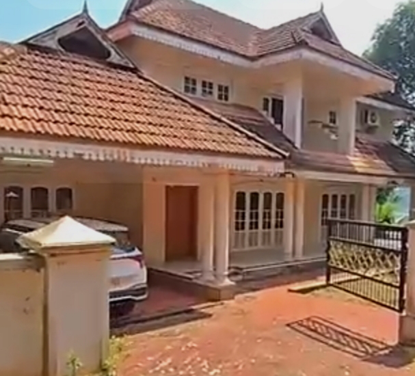 Prime Villa Plot for Sale Aluva Village, Near Cochin, Kerala