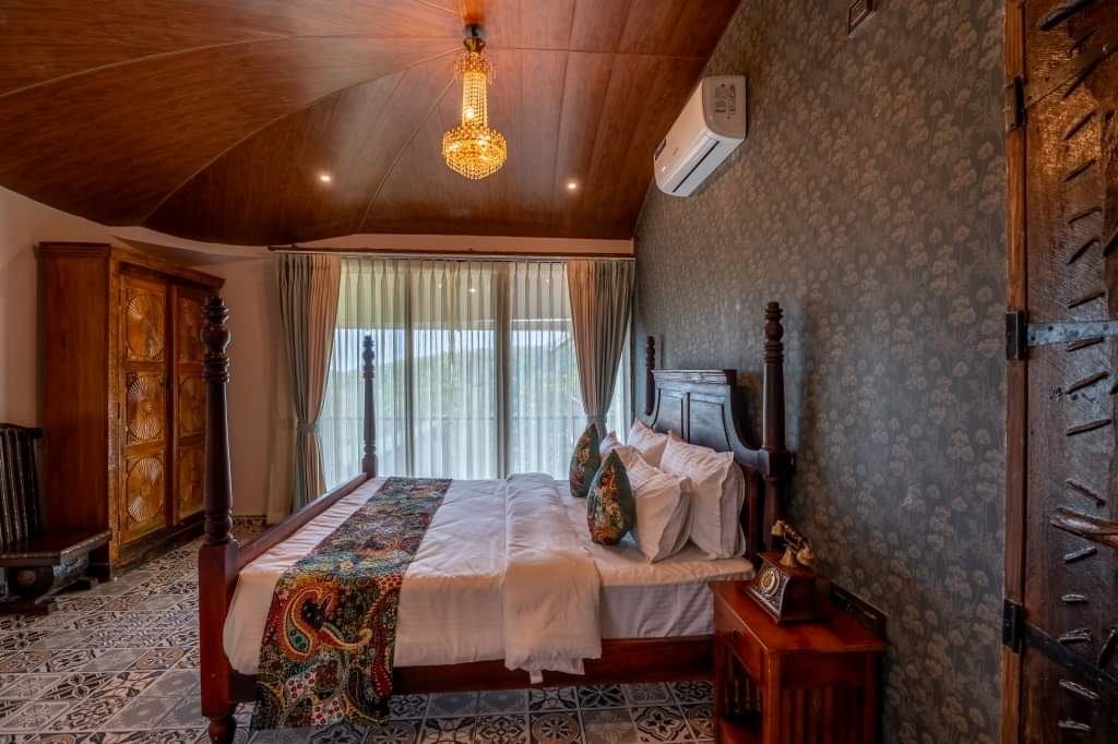 4 Villas with land for Sale in Goa 