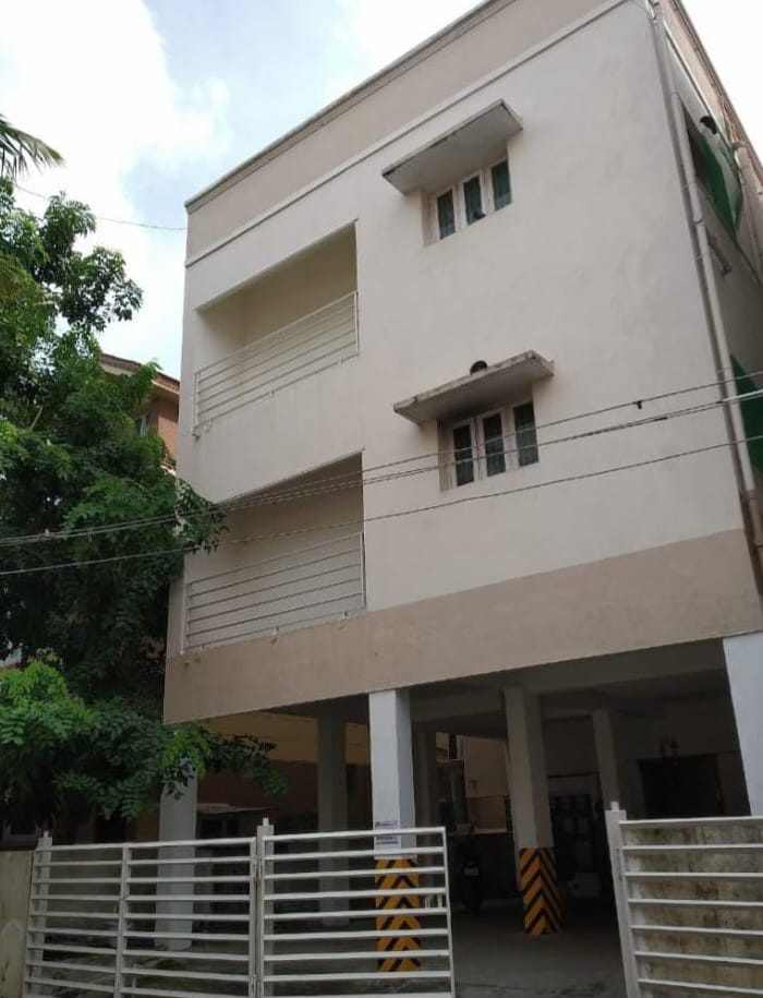 UNLOCK THE POTENTIAL OF PRIME RENTAL COMMERICAL SPACE: 3000 Sqft., 3-STORY GEM IN SALIGRAMAM, CHENNAI!