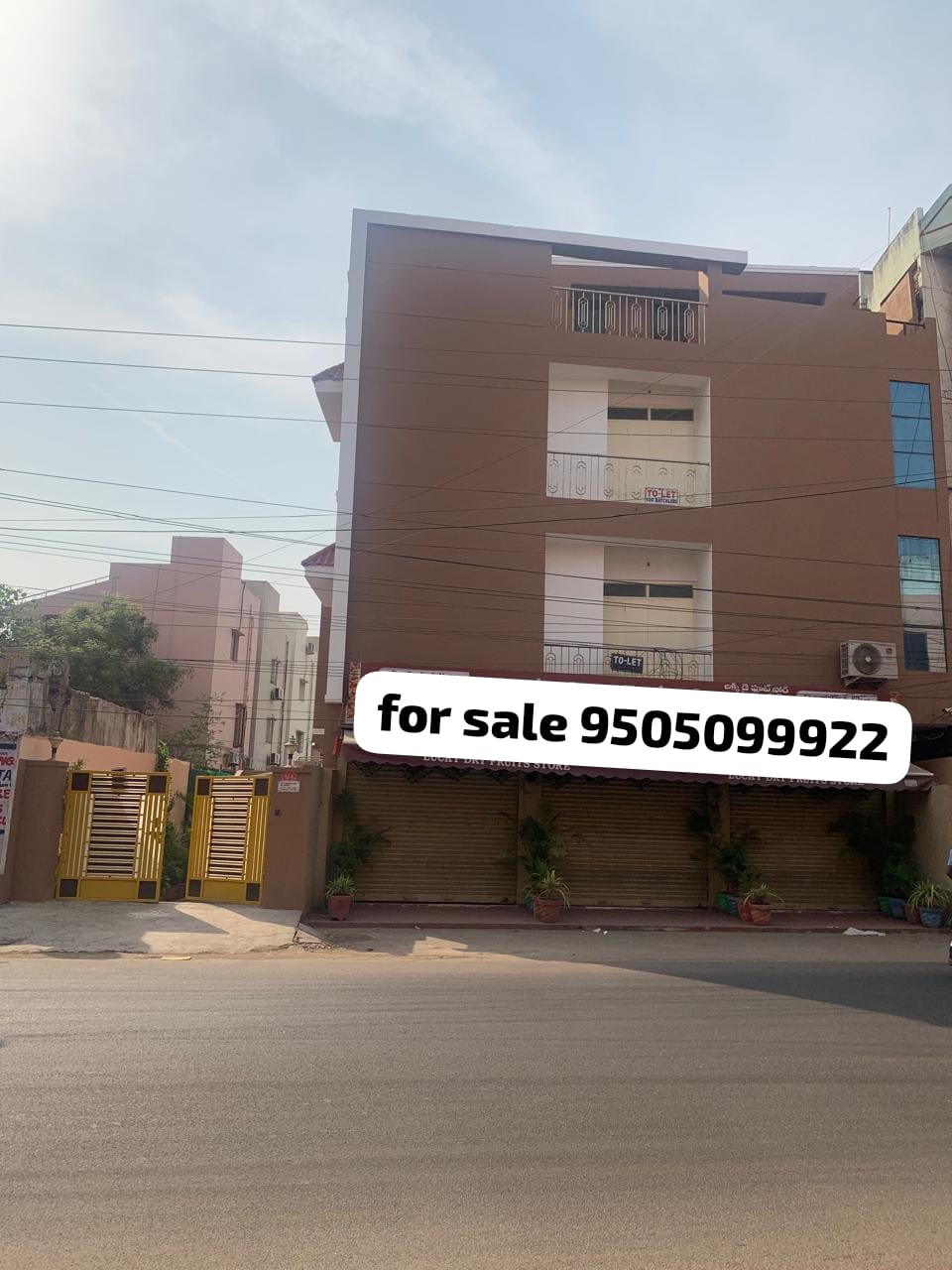 Commercial Building For Sale On Diamond Point Road Bowenpally