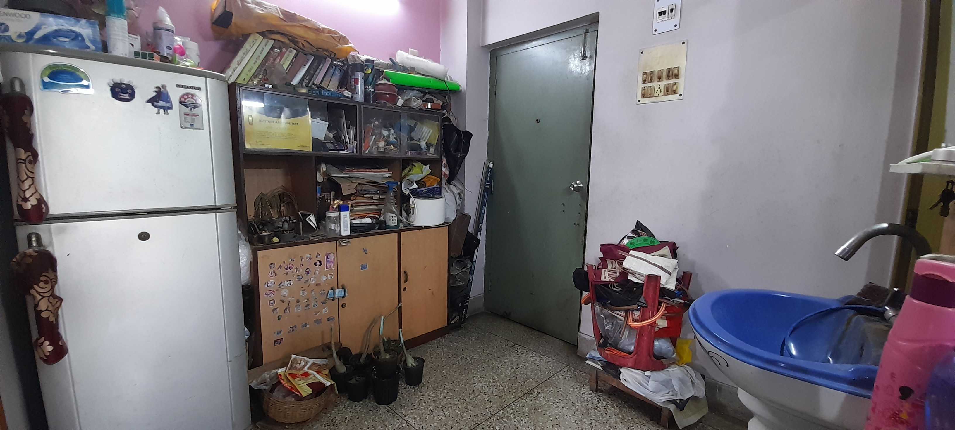 RG-AD-159 : 1.5 BHK UnFurnished Property at Sinthi, Kolkata for Sale.Contact +91 98300 42930 