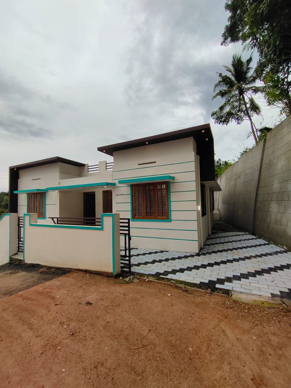 Budget House for Sale in Trivandrum, Anthiyoorkonam