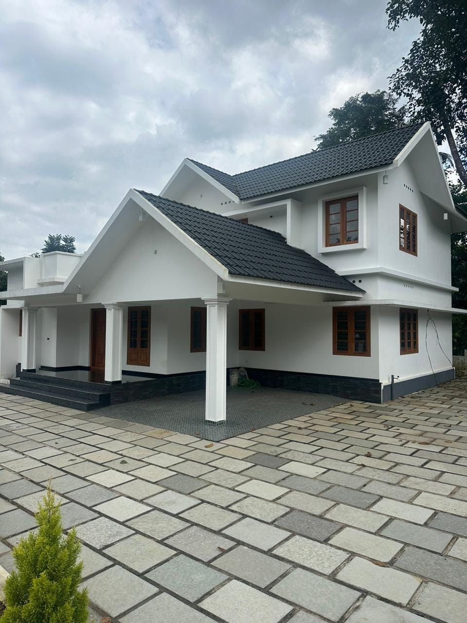 Completed 4 Bedroom House for Sale in Thodupuzha,Kerala