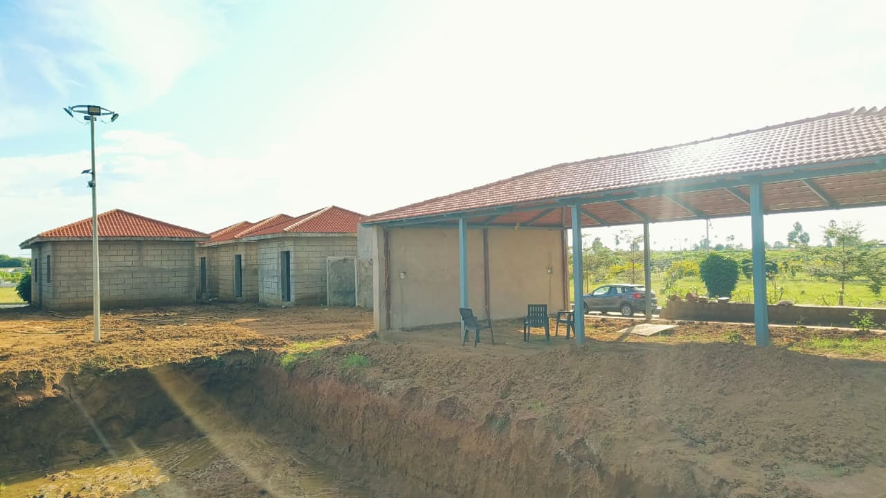 Vasudaika henley woods Hmda approved open villa plots in Gollor near Shamshabad airport 