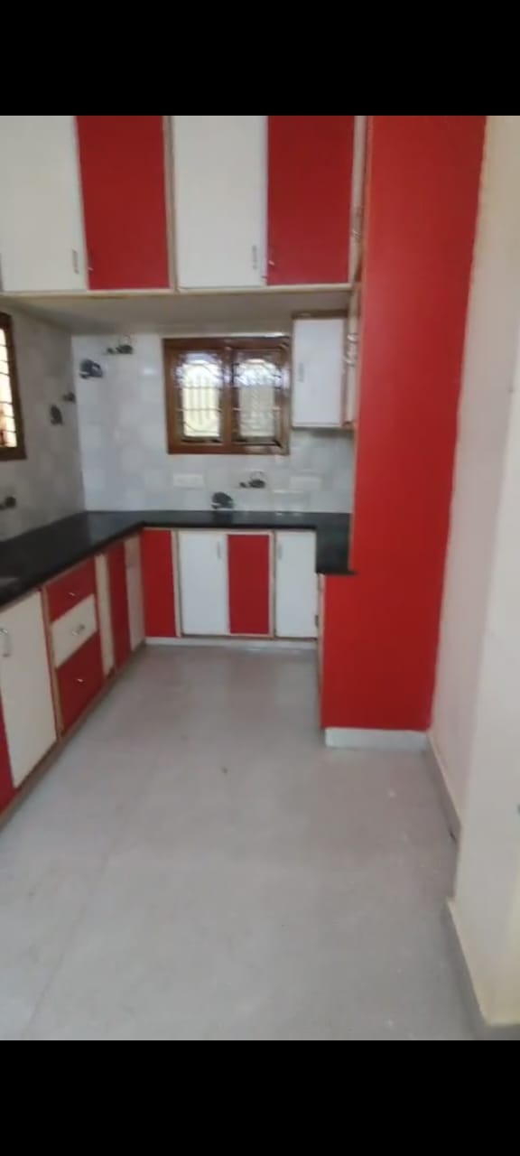 2 bhk House for resale  at    Mangala gyri  Guntur district