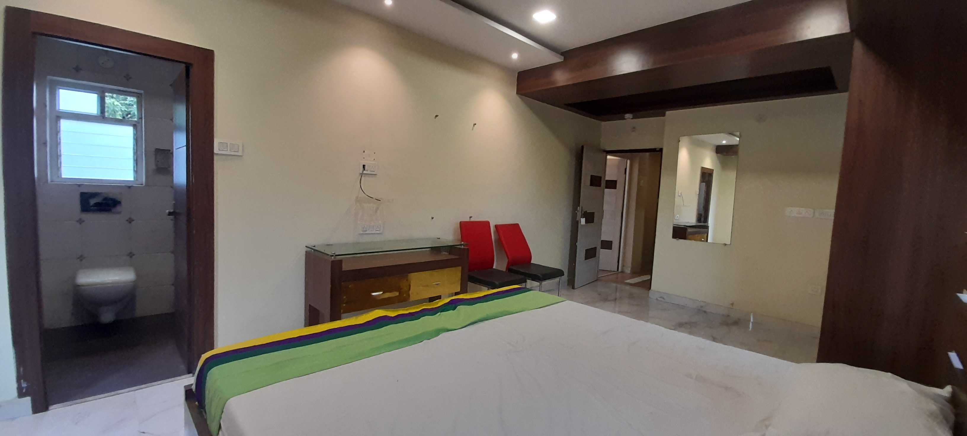 RG-AD-157 : G+4 Guest House Building at ALIPORE, Kolkata for Sale. Contact 98300 42930 / 9434610394  