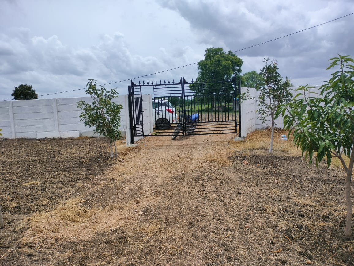 10 Guntas Open land beside BT Road  at yethbarpally village near moinabad