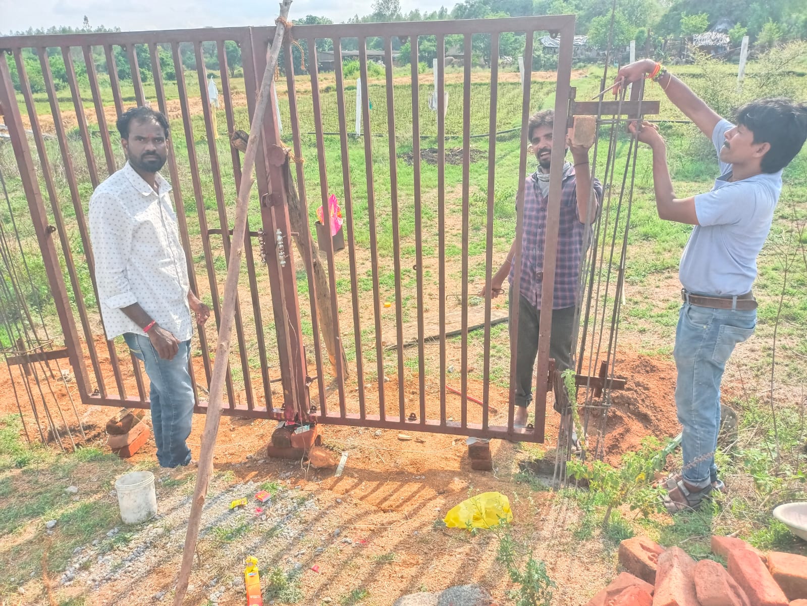 11 guntas agriculture land for sale in Zapthi singaipally  Shamirpet 