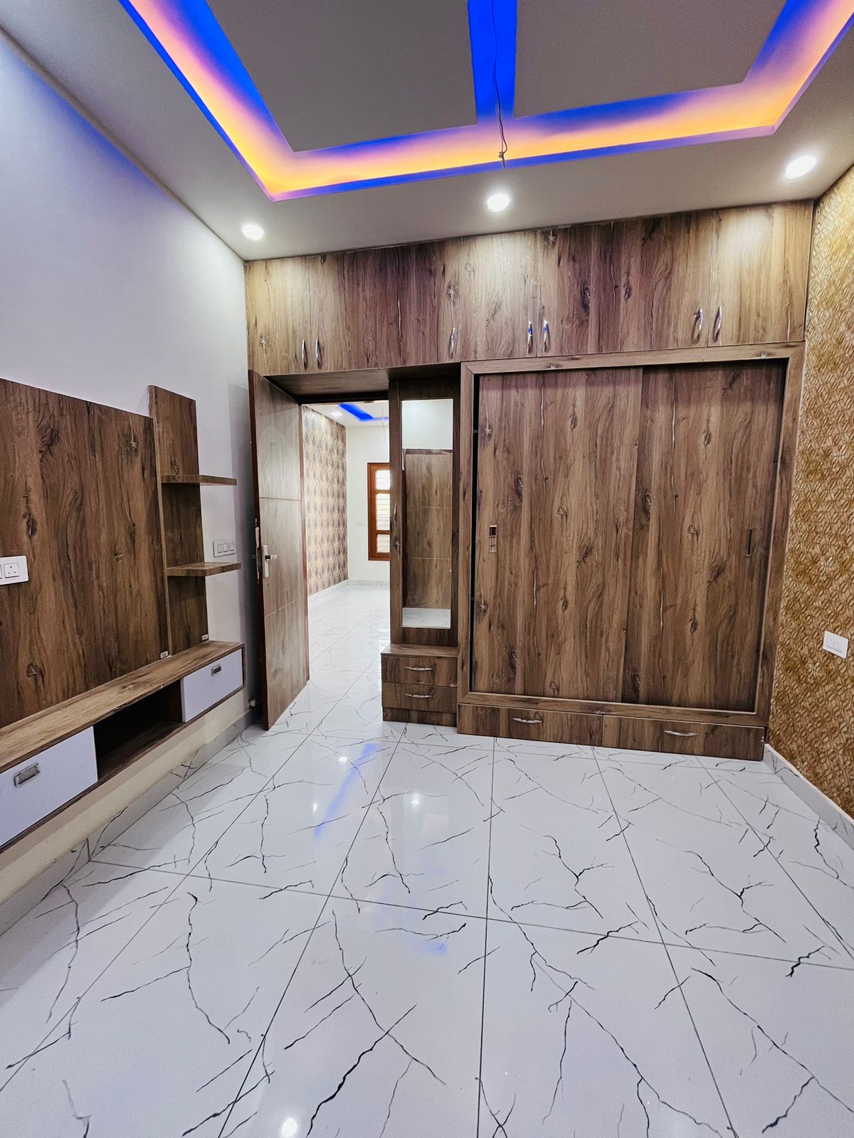 3BHK Kothi for Sale in Gated Community, Green City Sector 124