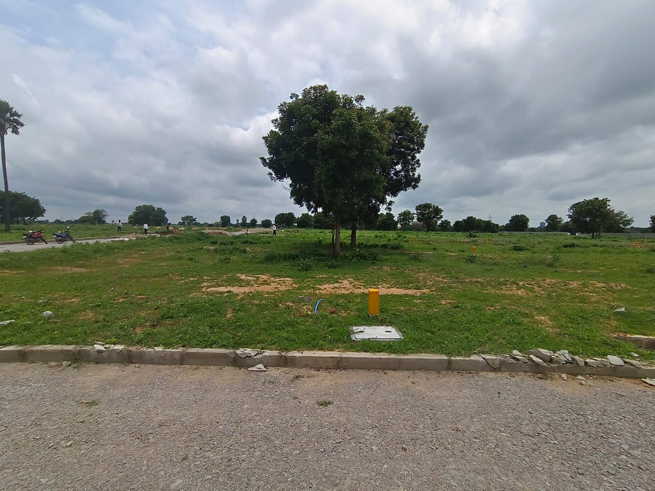 HMDA Open Plots just 2 mins from Mumbai 6 lane Highway